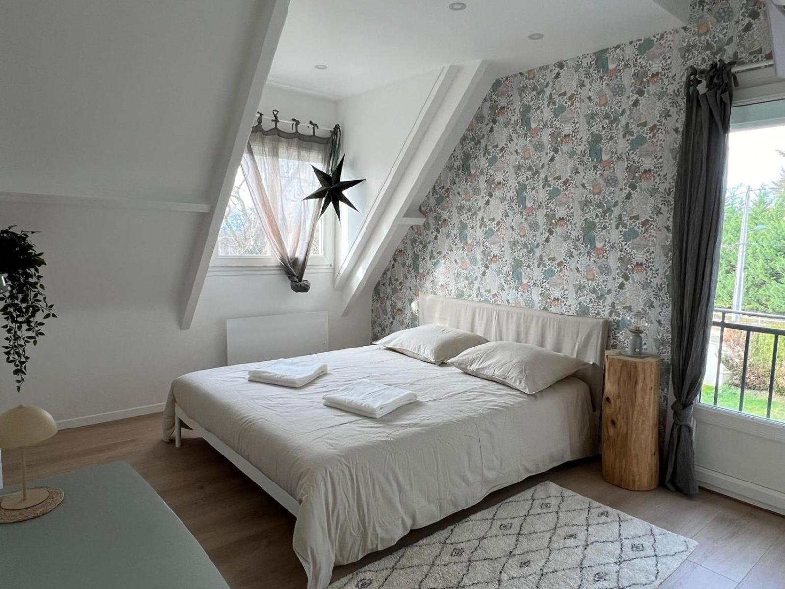 Maison Familiale, Belle Et Moderne Proche De Versailles Et Thoiry Maule Luaran gambar
